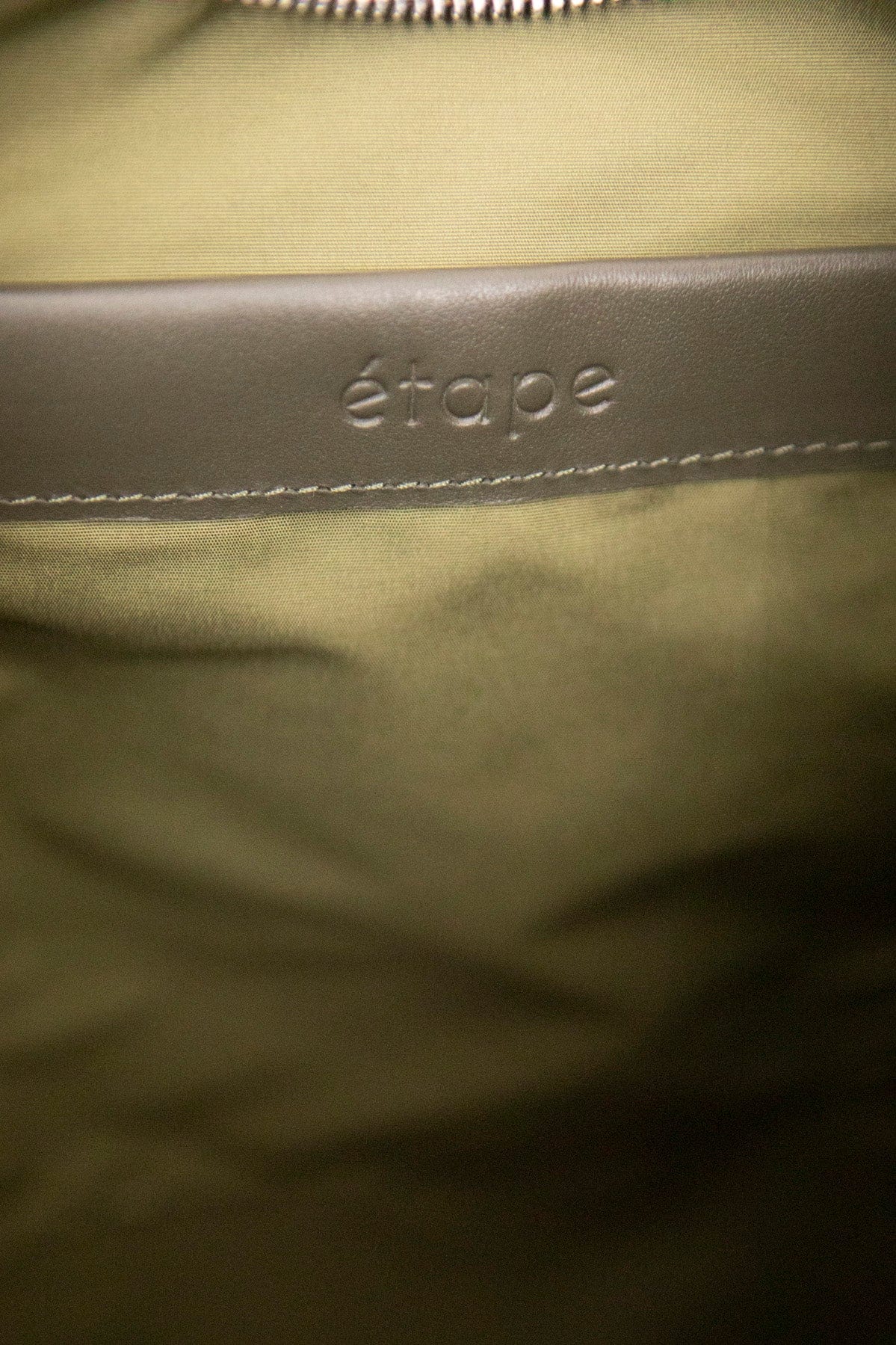 Сумка шкіряна Etape La Poche Grand 0017 Khaki