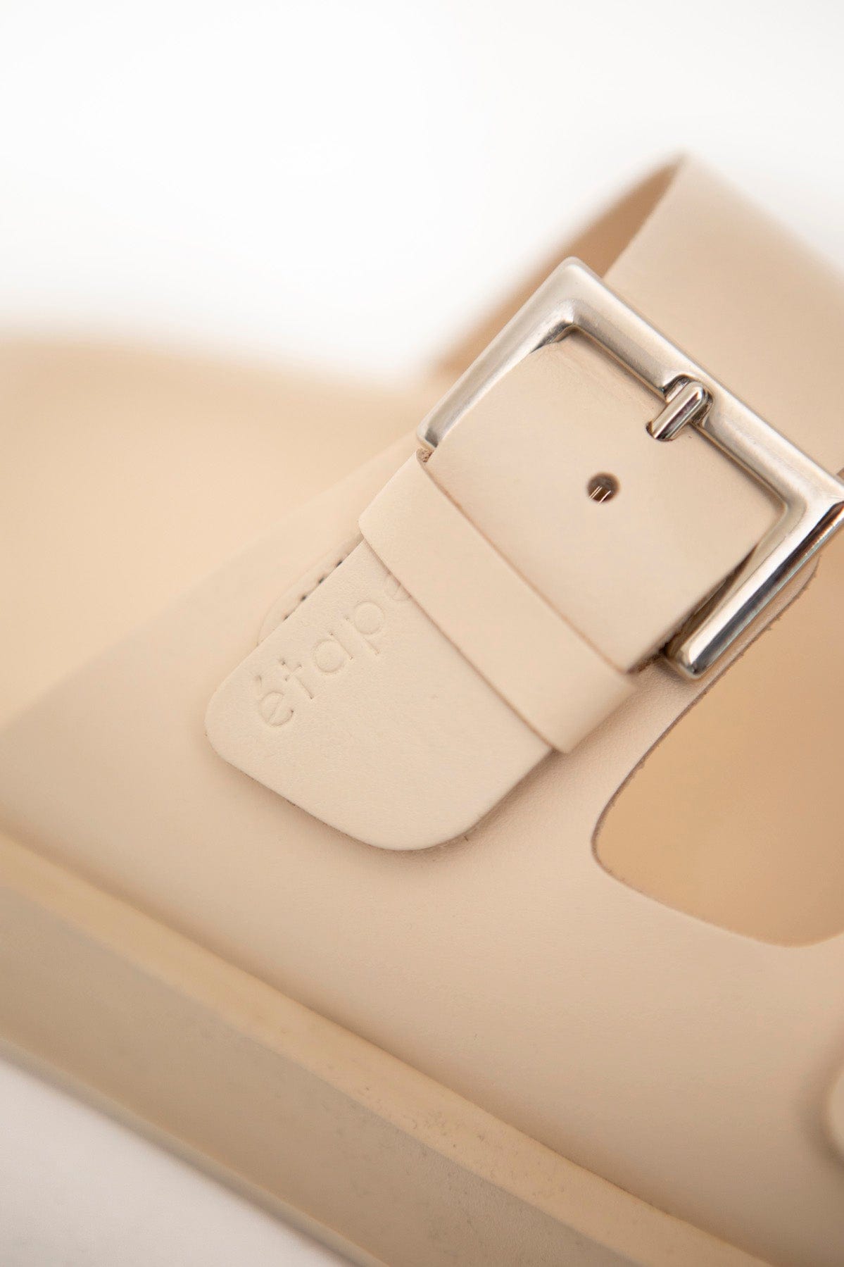 Сліппери шкіряні жіночі Etape MS17-0002 Creamy