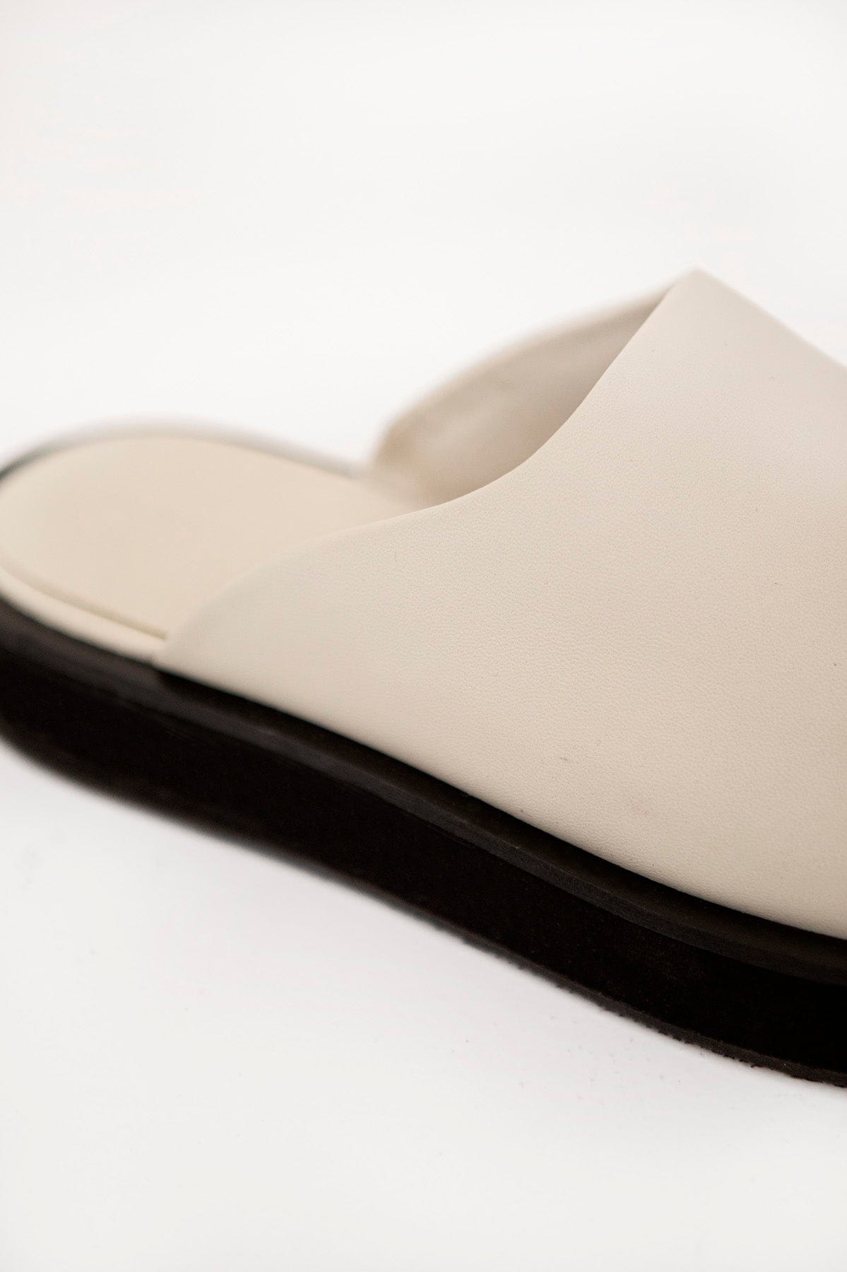 Сабо шкіряні Etape SB 0088-C Creamy