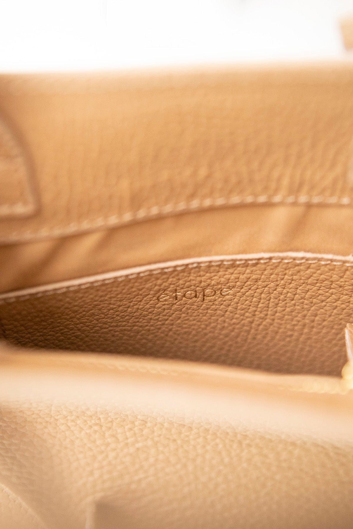 Сумка шкіряна Etape TOY BAG 888 СМ Капучіно