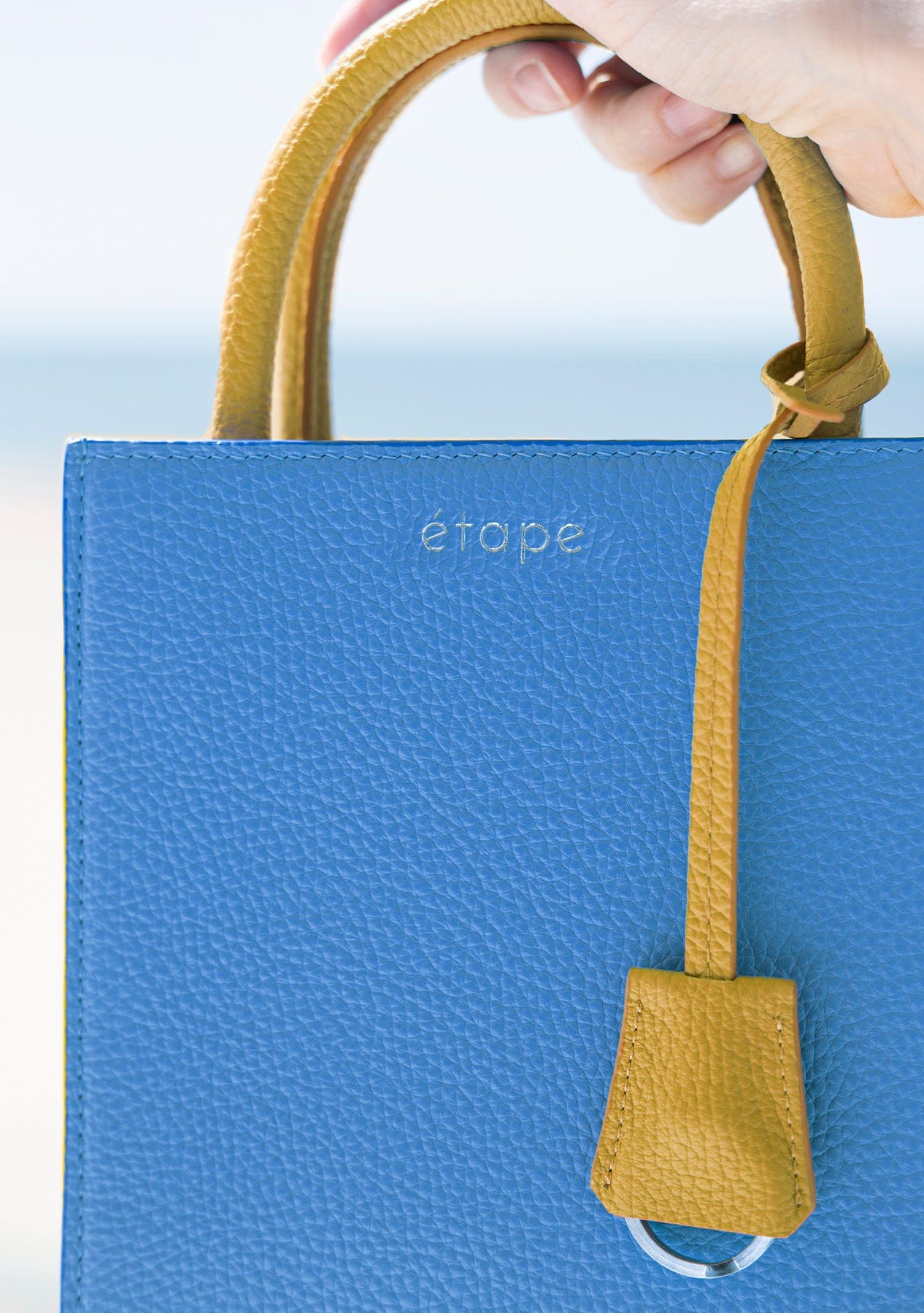 Сумка шкіряна Etape TOY BAG 888 BY Блакитний / жовтий