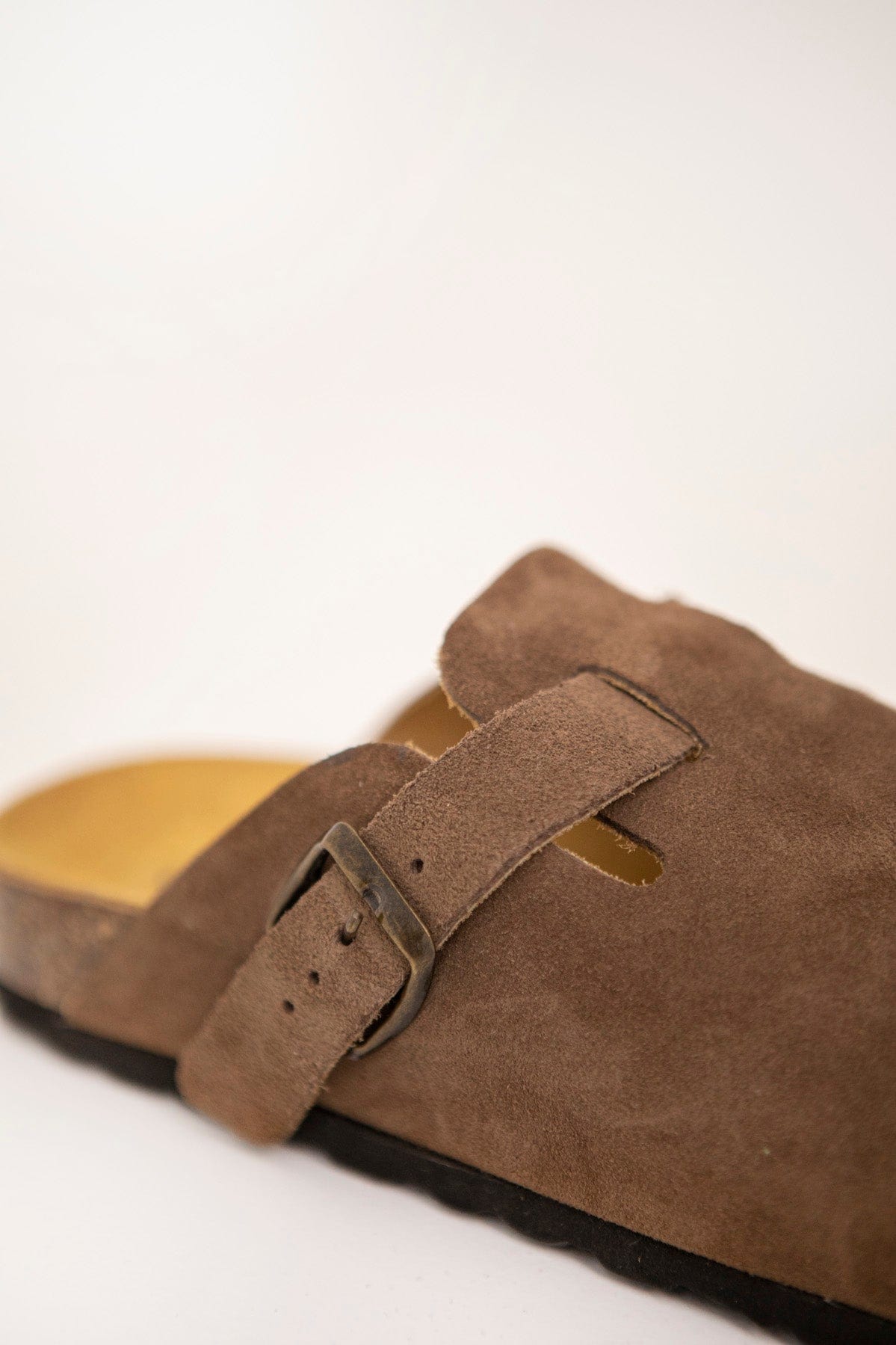 Клоги з замшi жіночі Etape Колір Шоколадний