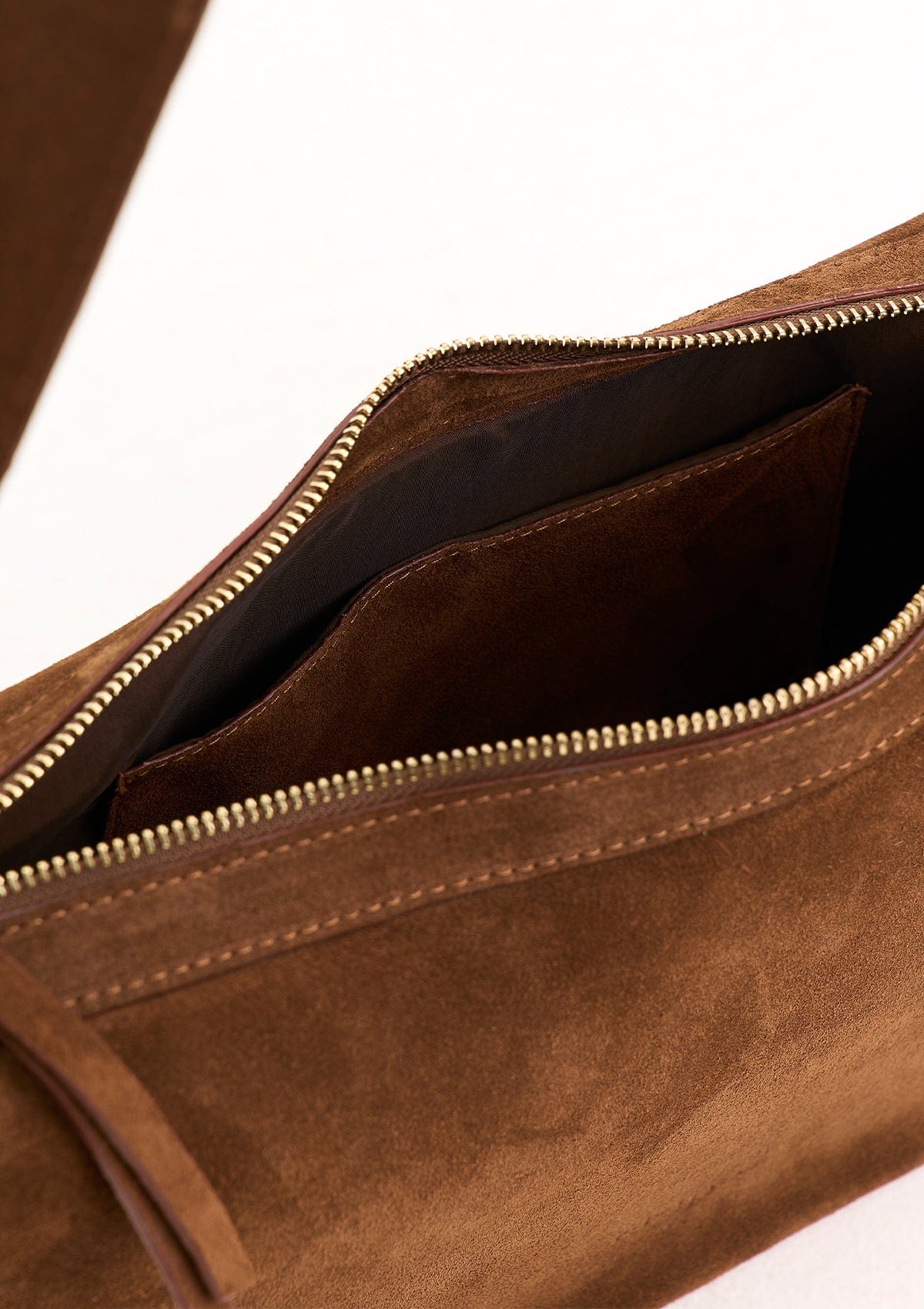 Сумка замшева Etape Croissant Grande Chocolate Suede