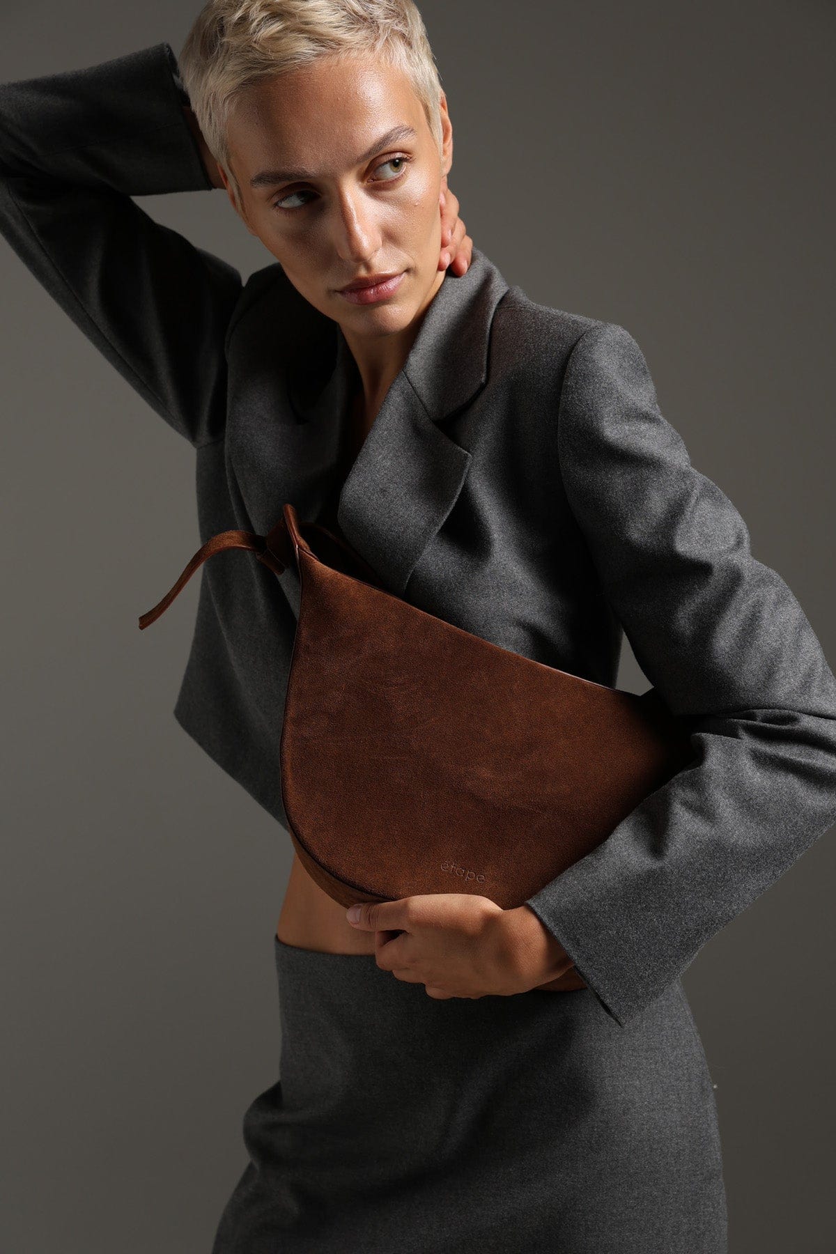 Сумка замшева Etape Croissant Grande Chocolate Suede